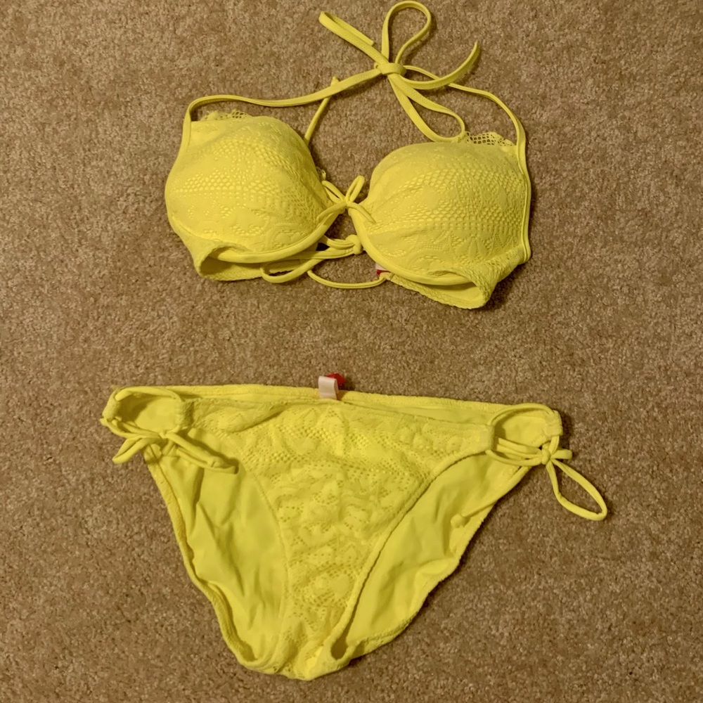 Victoria Secret yellow bikini